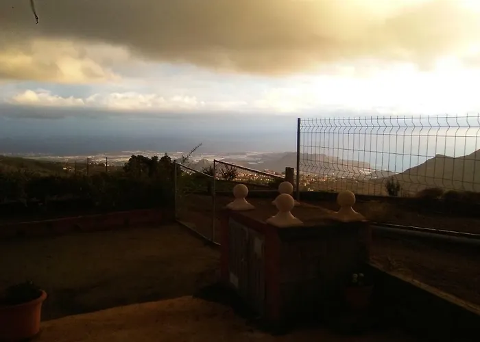 Casa De Abuelos *