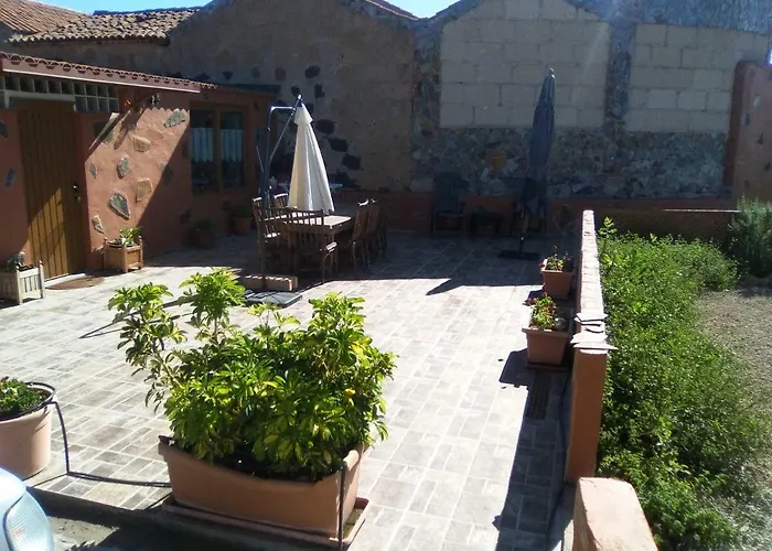 Casa De Abuelos *