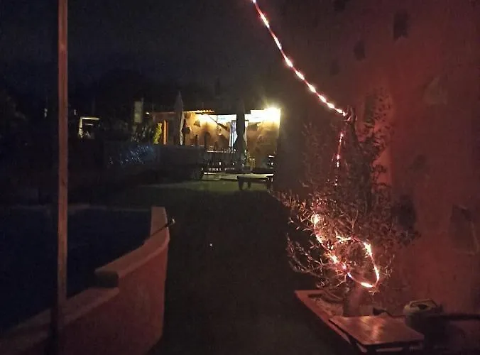 Casa De Abuelos 维拉弗洛尔